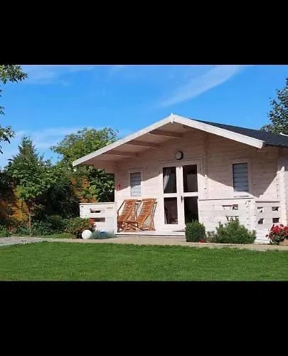 Nyaraló Letniskowe Oses Stegna