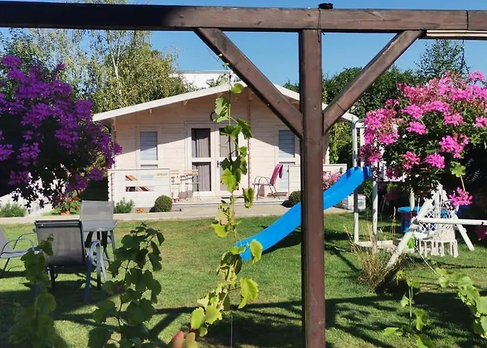 Nyaraló Letniskowe Oses