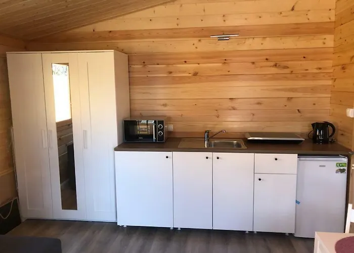 Nyaraló Letniskowe Oses Stegna